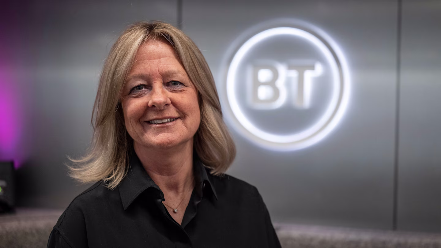 BT buys TalkTalk out of administration for £400m as ministers order a competition review by 19 October